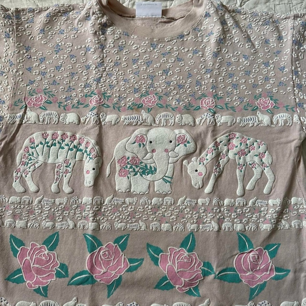 Vintage 1990s Girrafe Elephant Print Shirt - Pink and Cream L - Picture 4 of 6